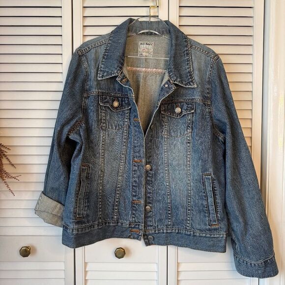 Old Navy brand Aged Classic Blue Denim Jacket - L - Picture 1 of 4